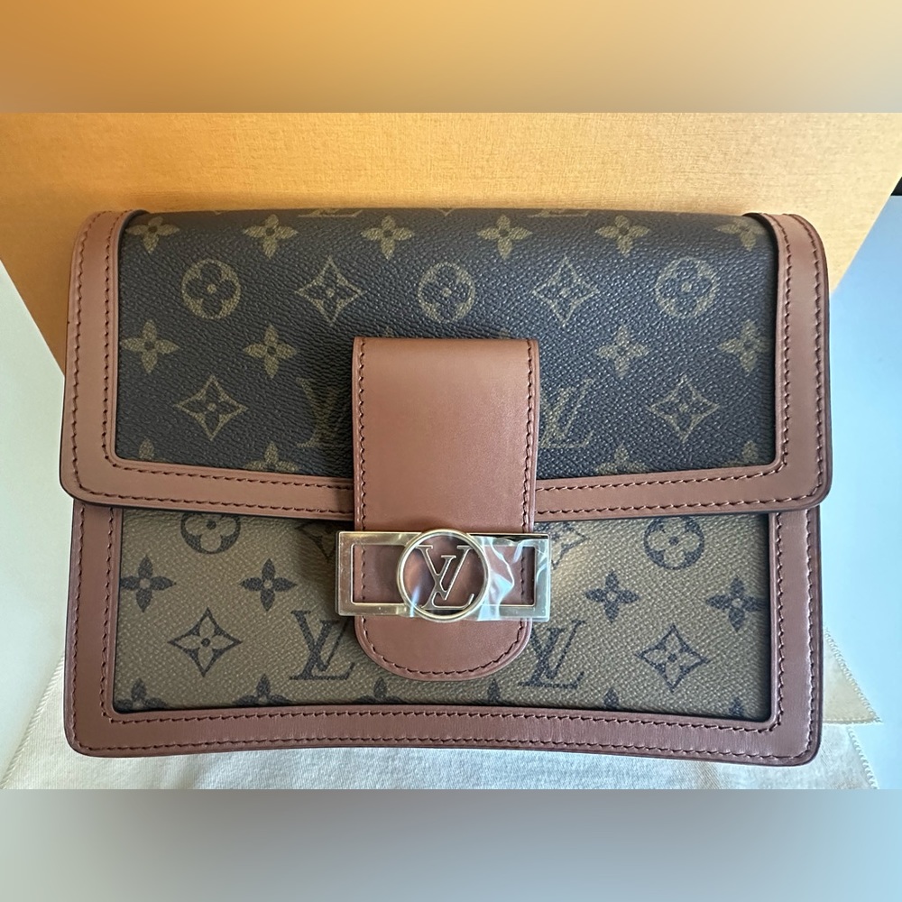 Brand New Louis Vuitton Dauphine MM - Reverse Monogram